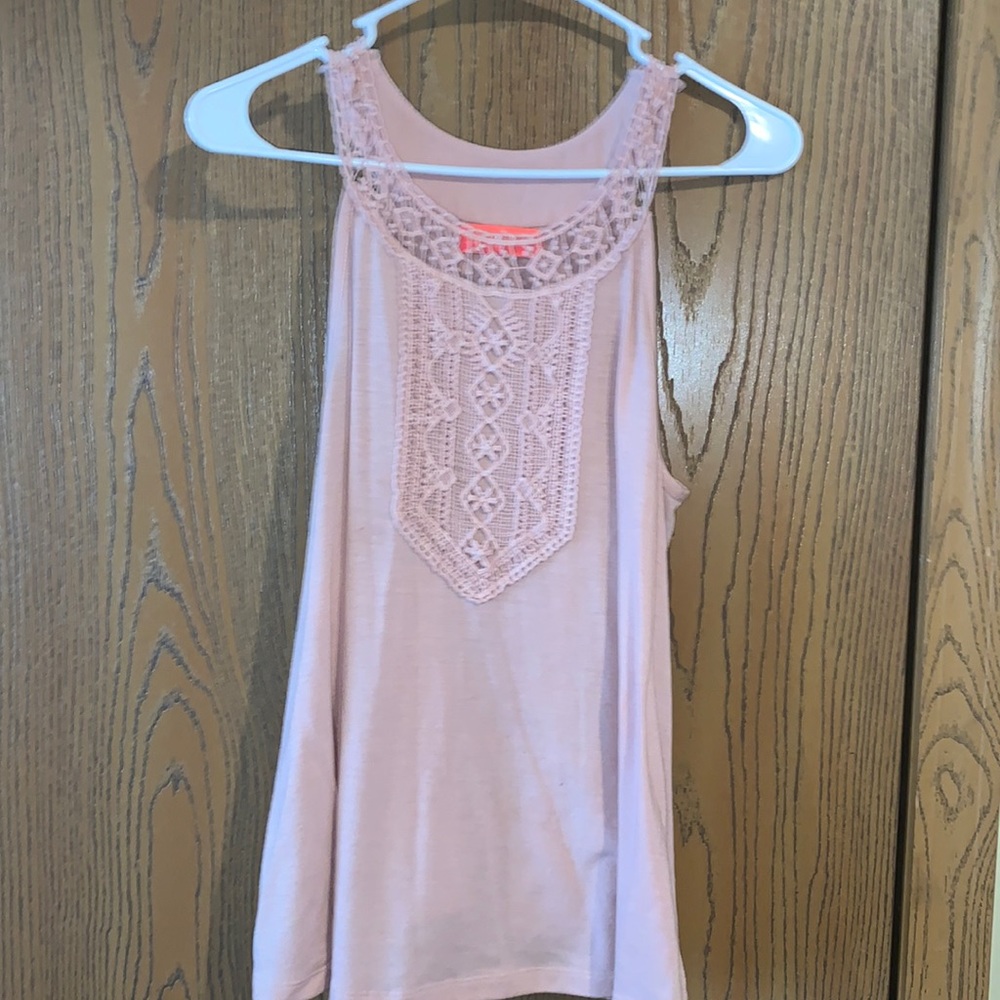 Cute tank. Brand:Soul Cake. Condition:Good